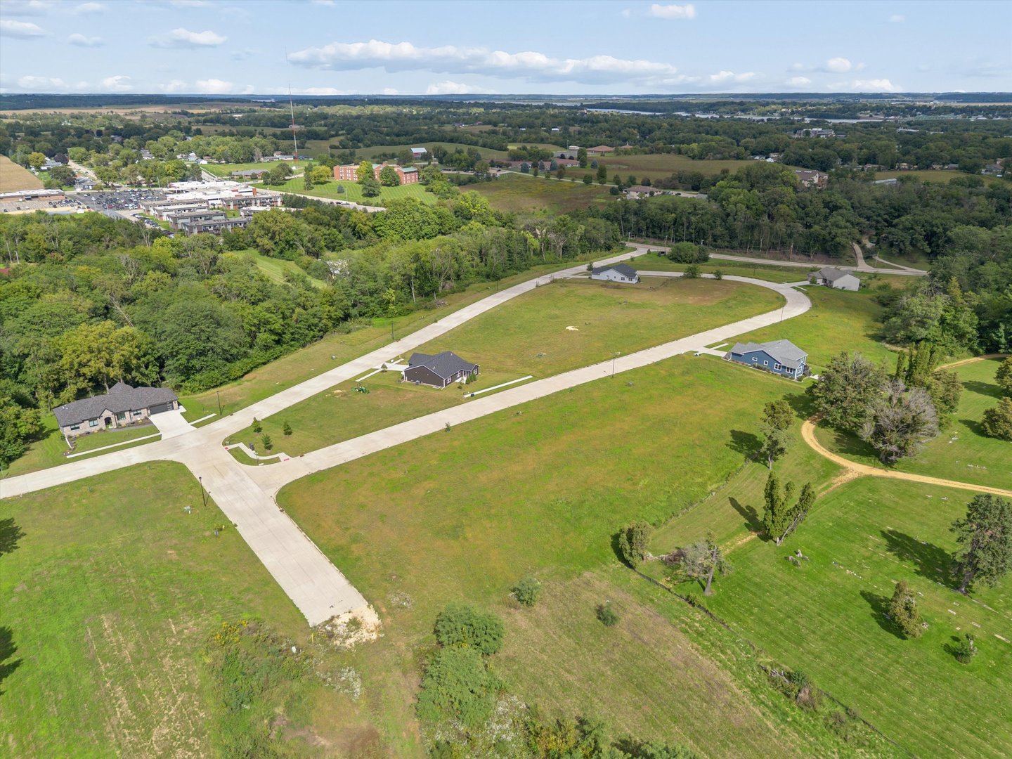 main property photo 41