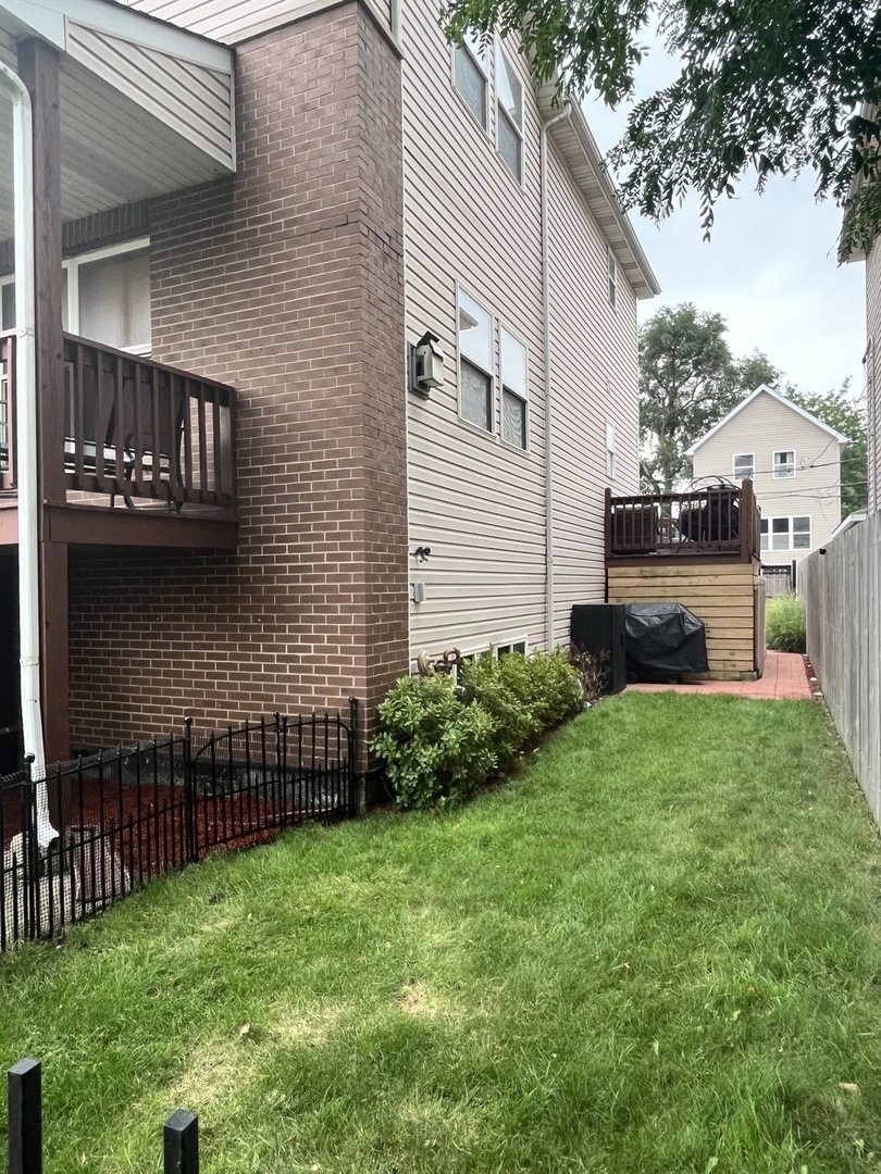 main property photo 33