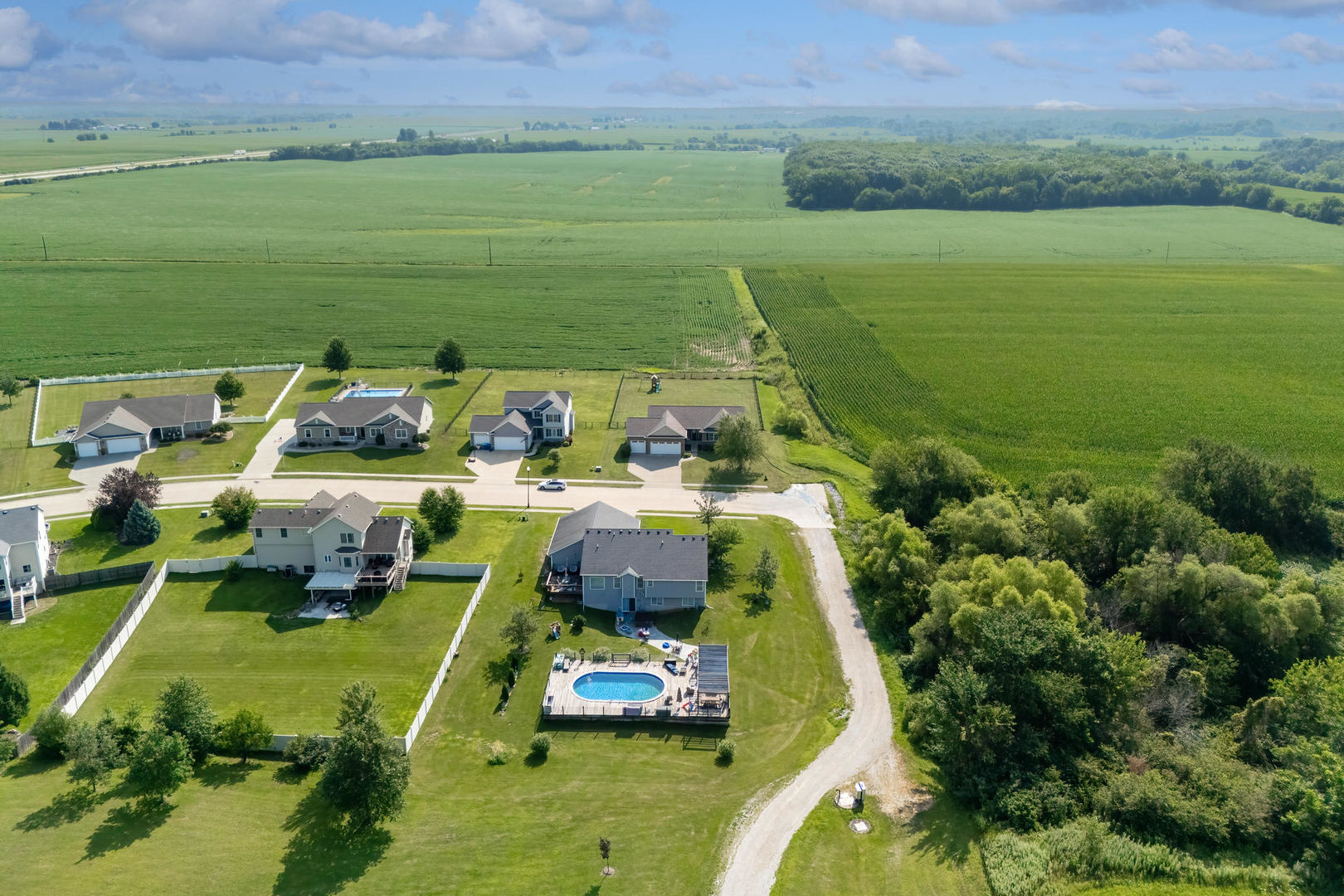 main property photo 38