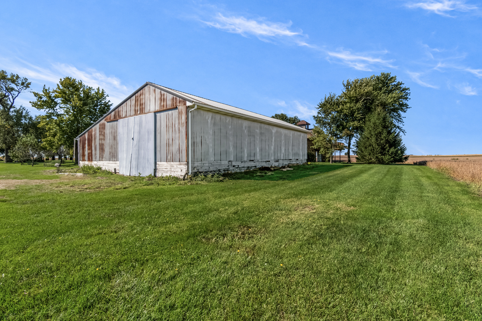 main property photo 61