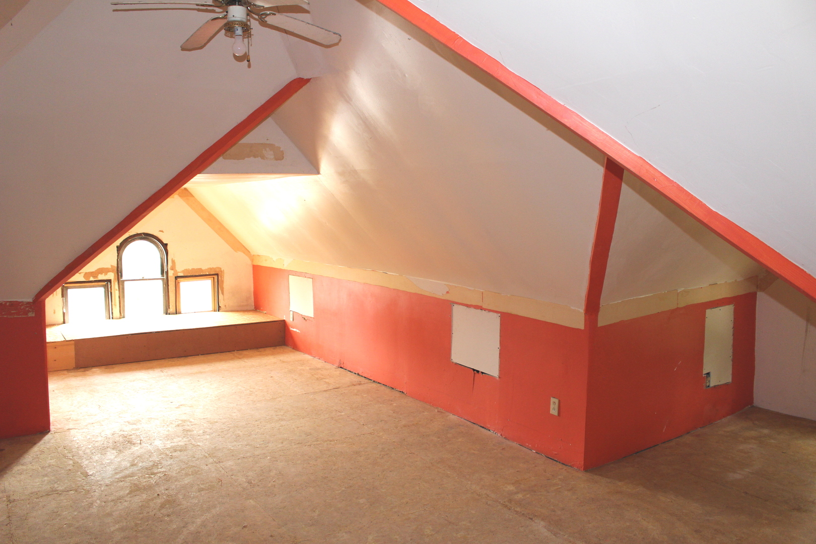 main property photo 27