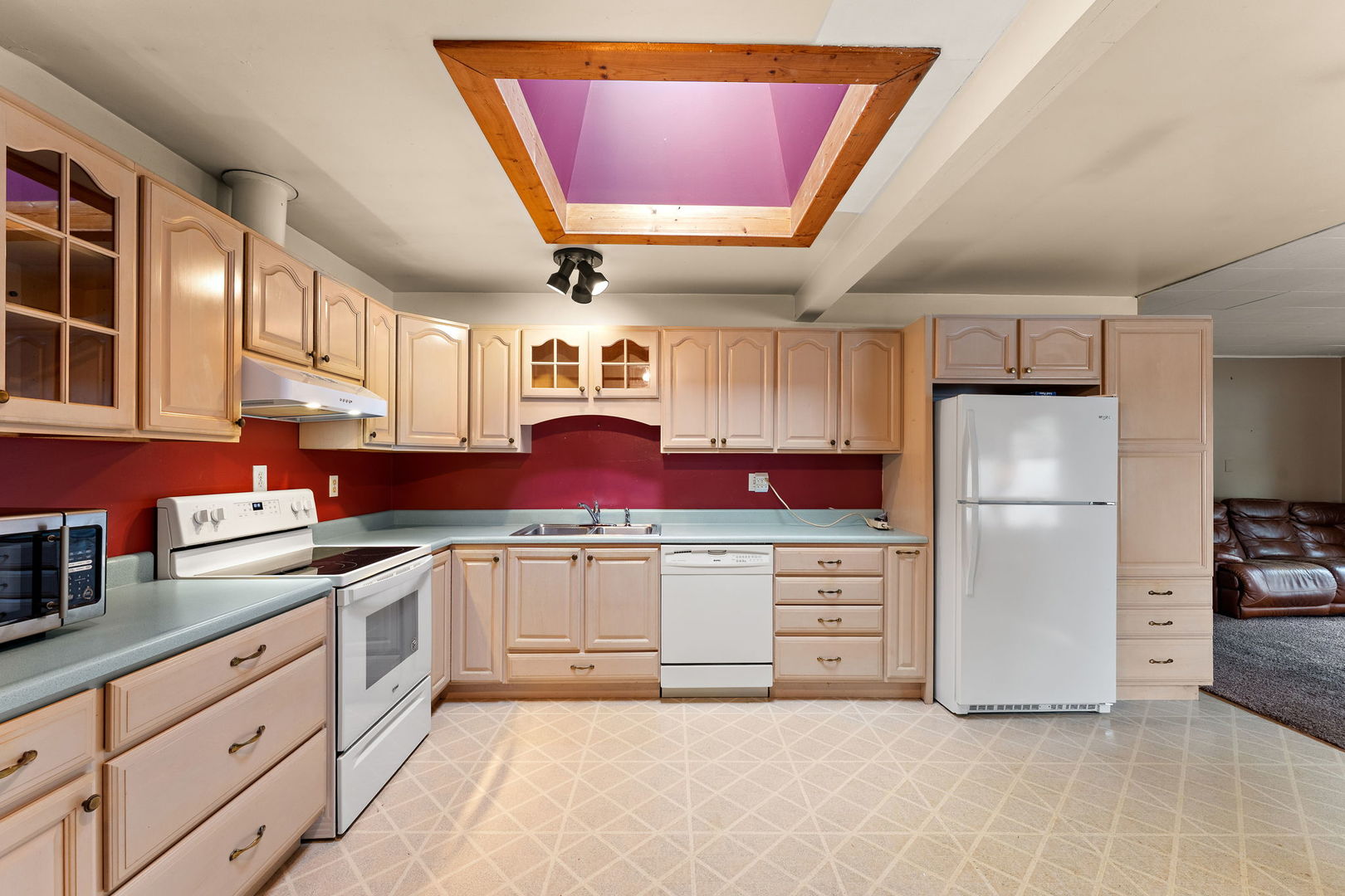 main property photo 5