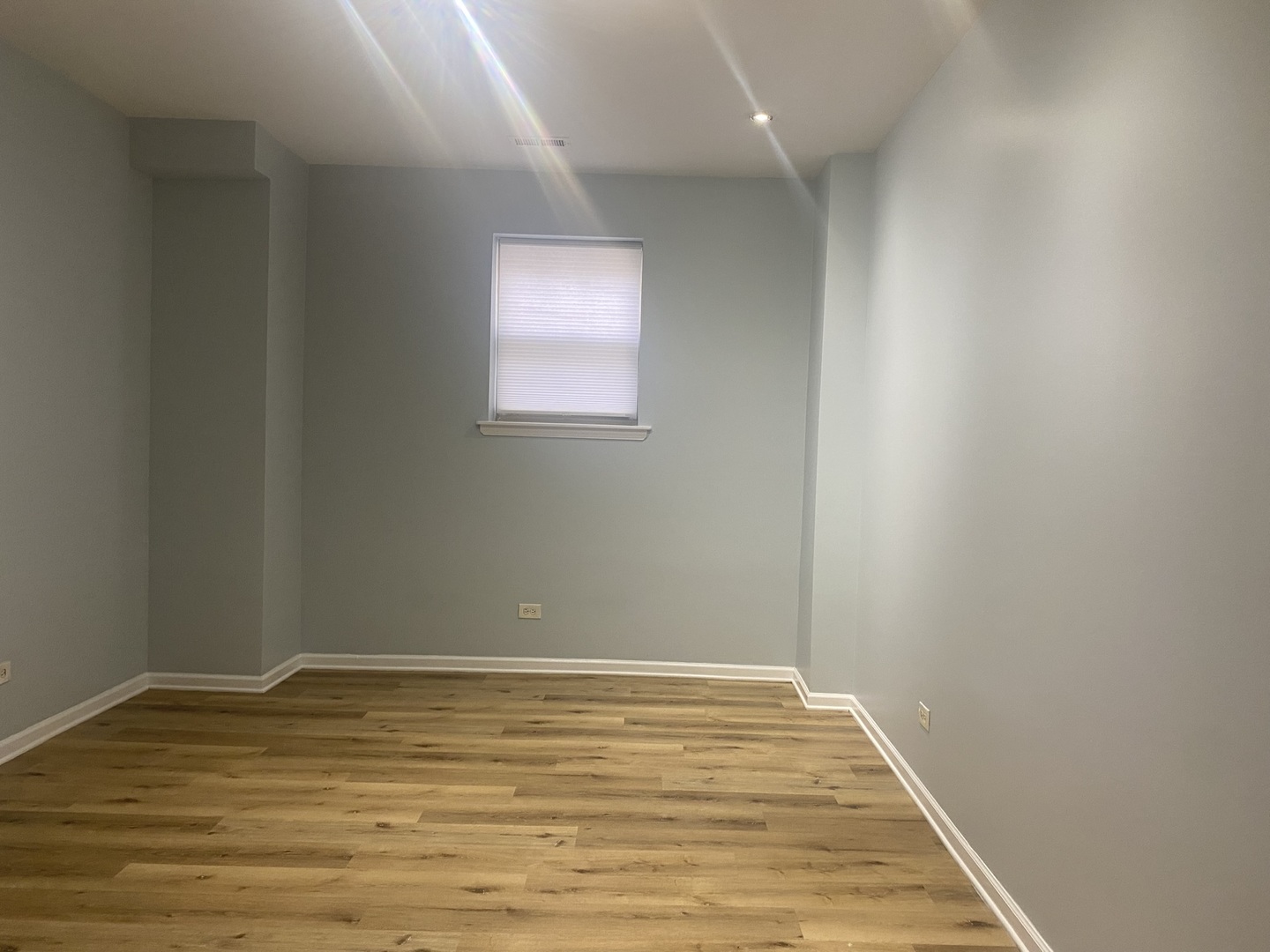 property viewer photo 16