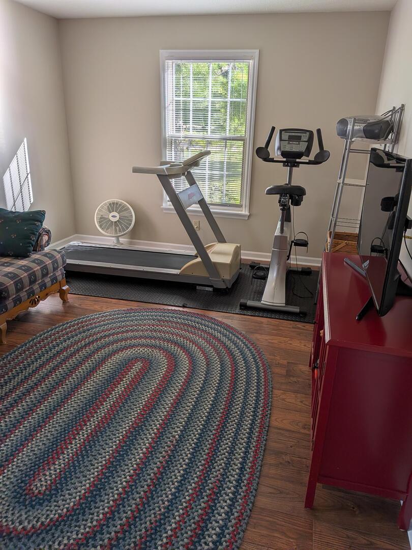 main property photo 5