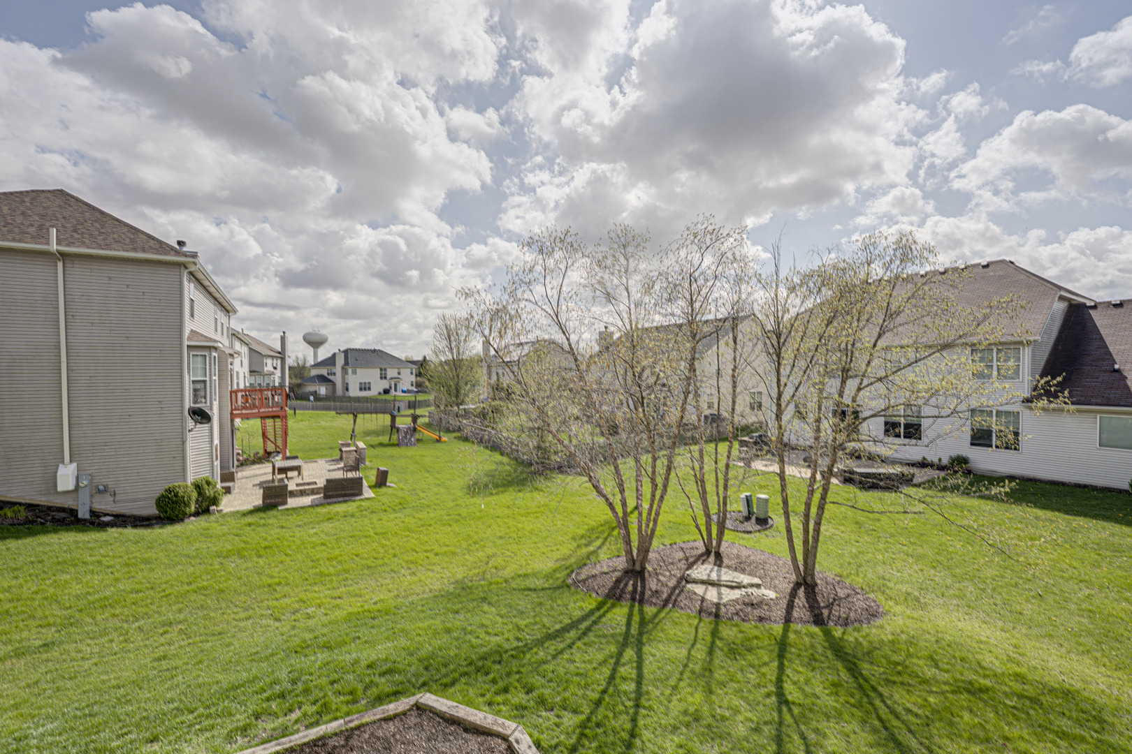 main property photo 54