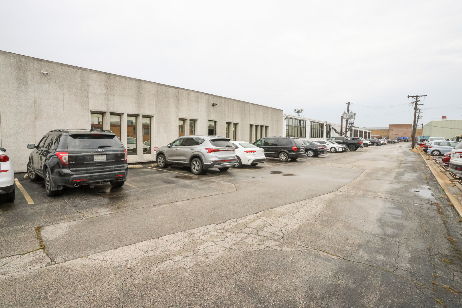main property photo 34