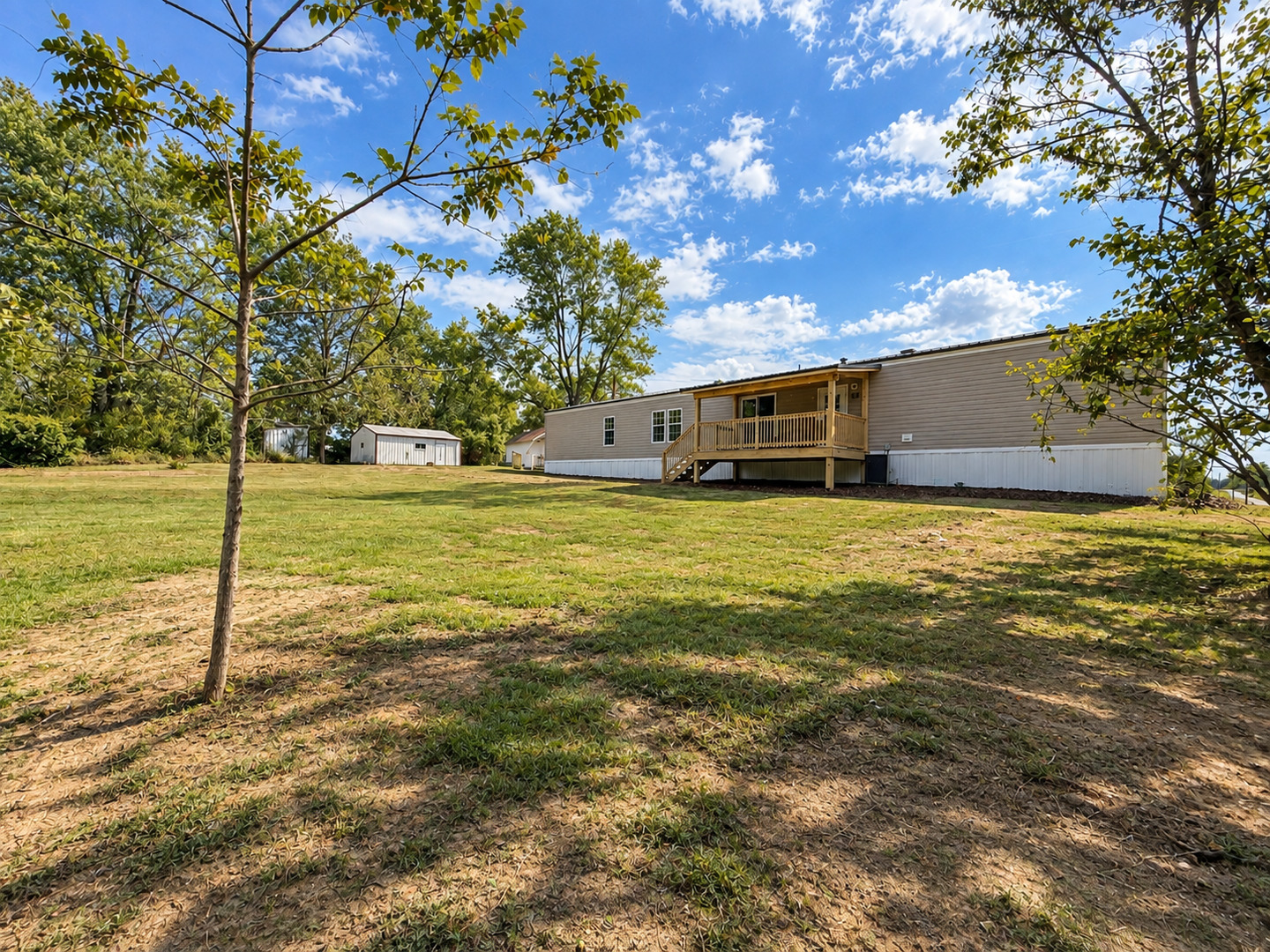 main property photo 9