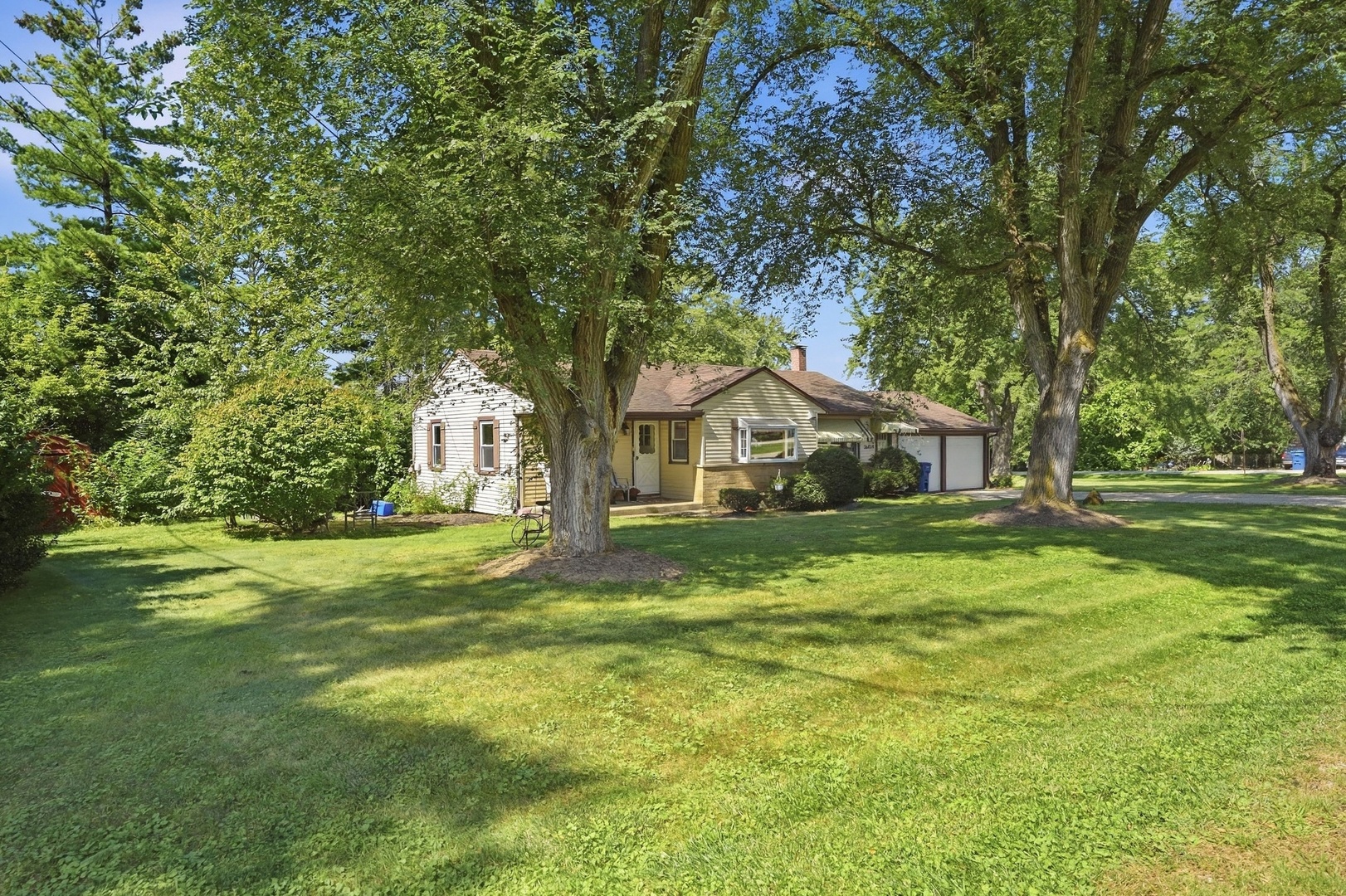 main property photo 25