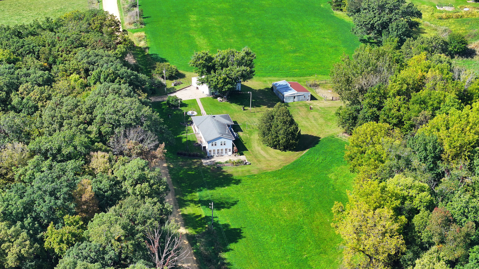 main property photo 28