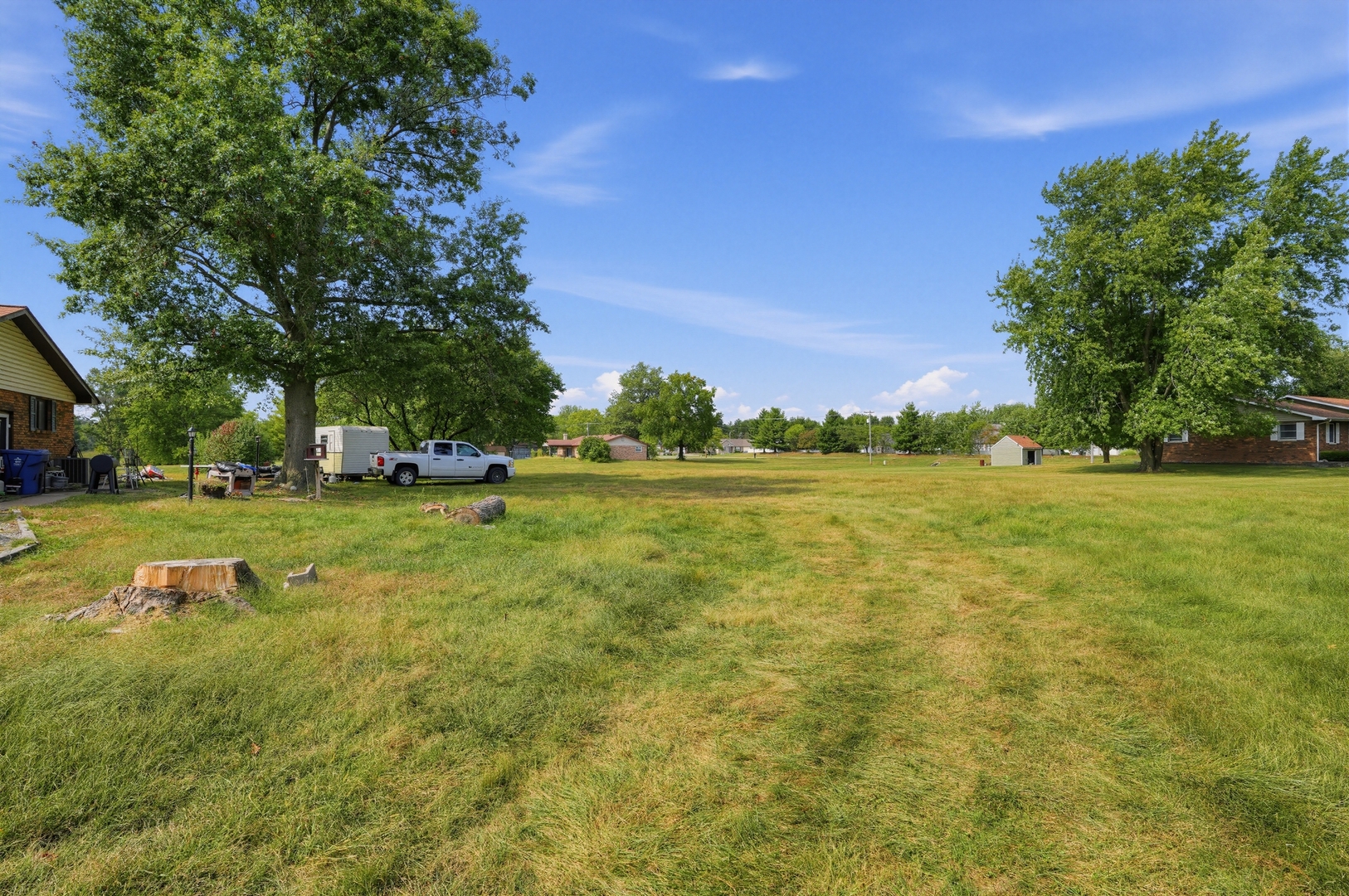 main property photo 43