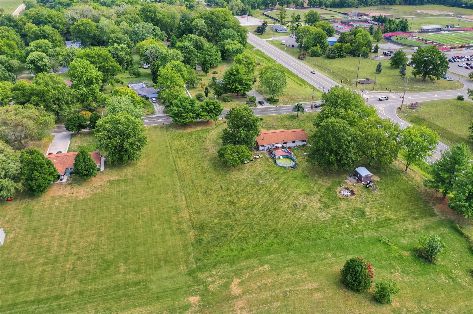 main property photo 49