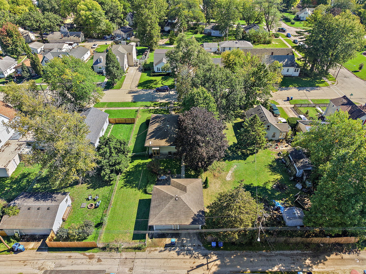 main property photo 35