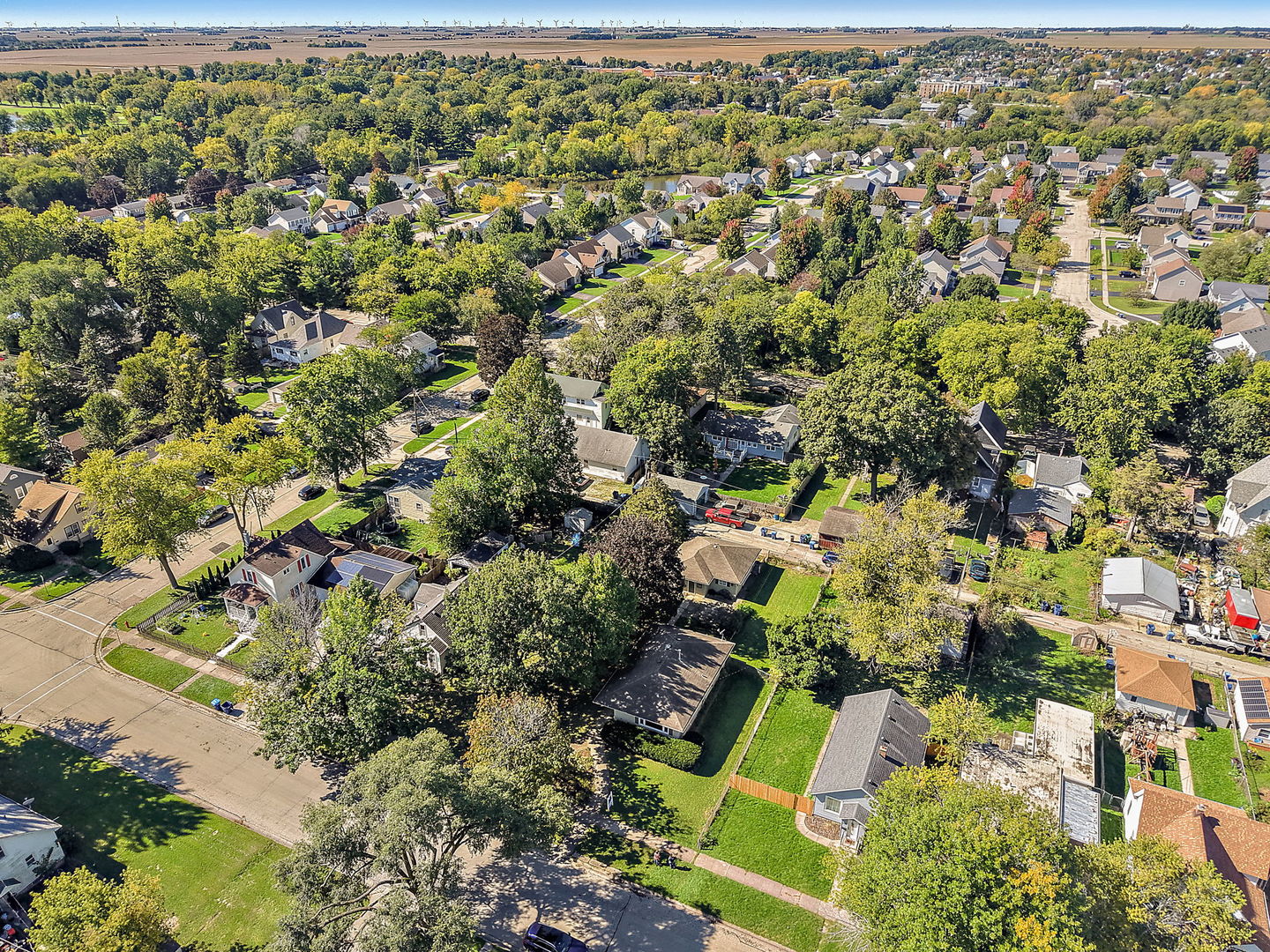 main property photo 39