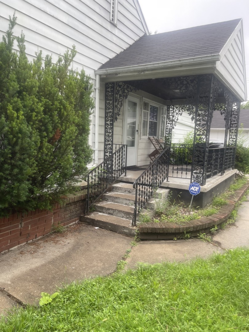 main property photo 4