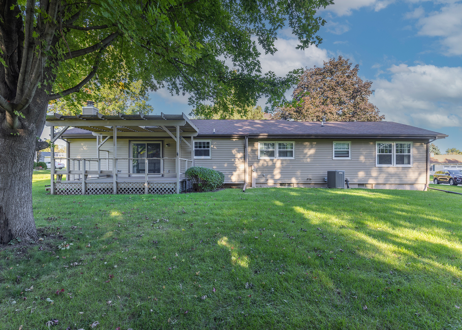 main property photo 39