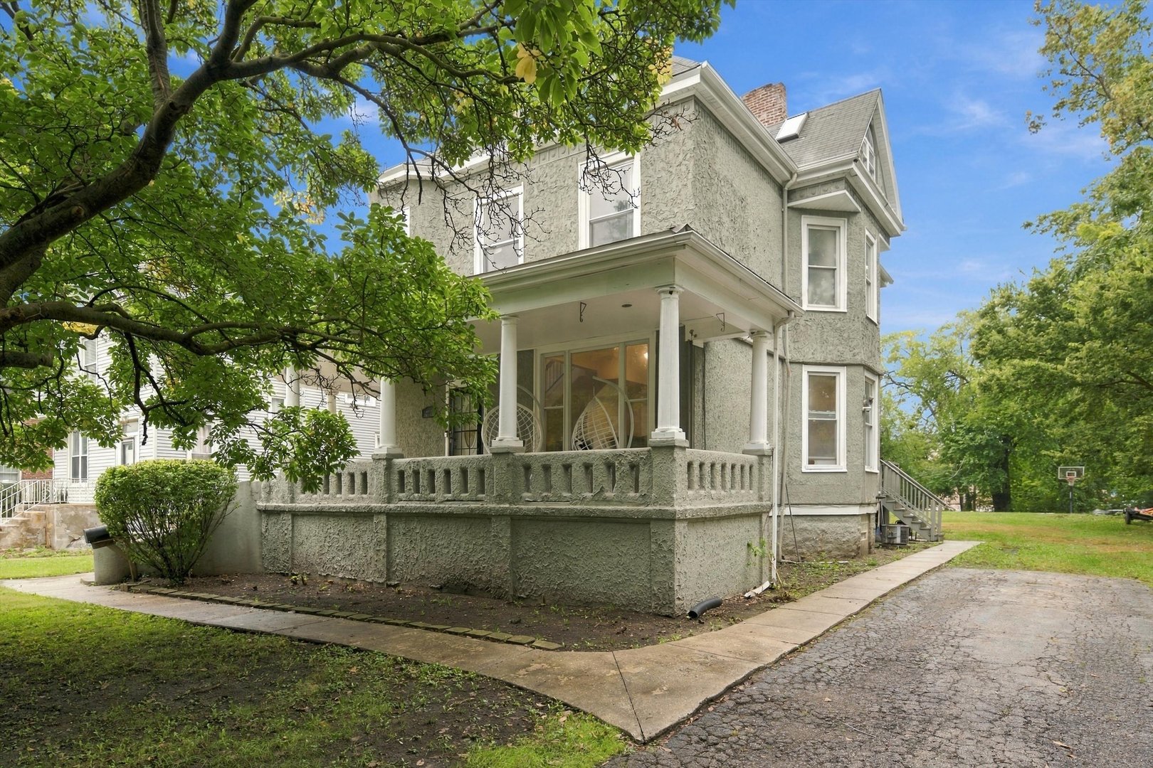 main property photo 42