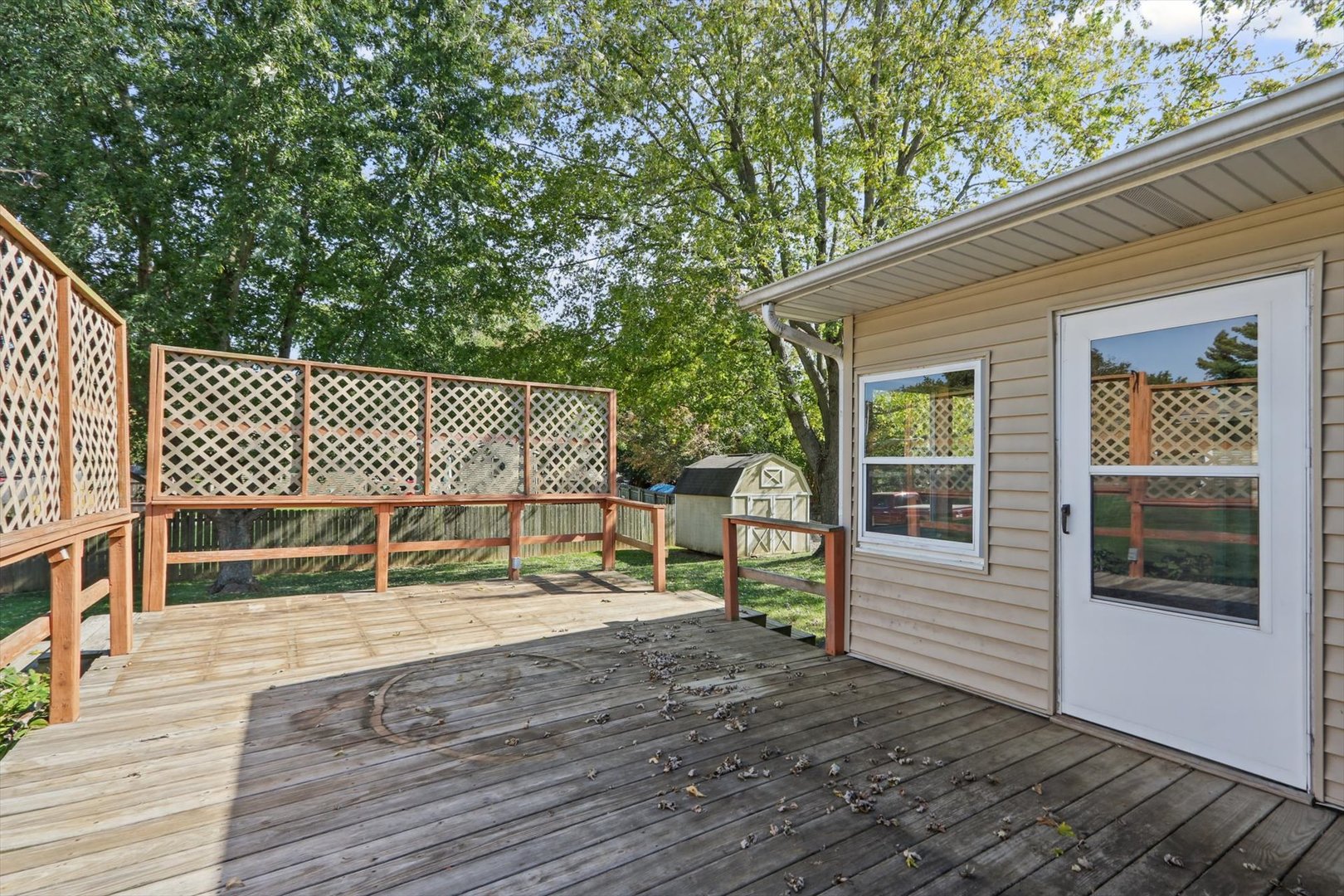 main property photo 29