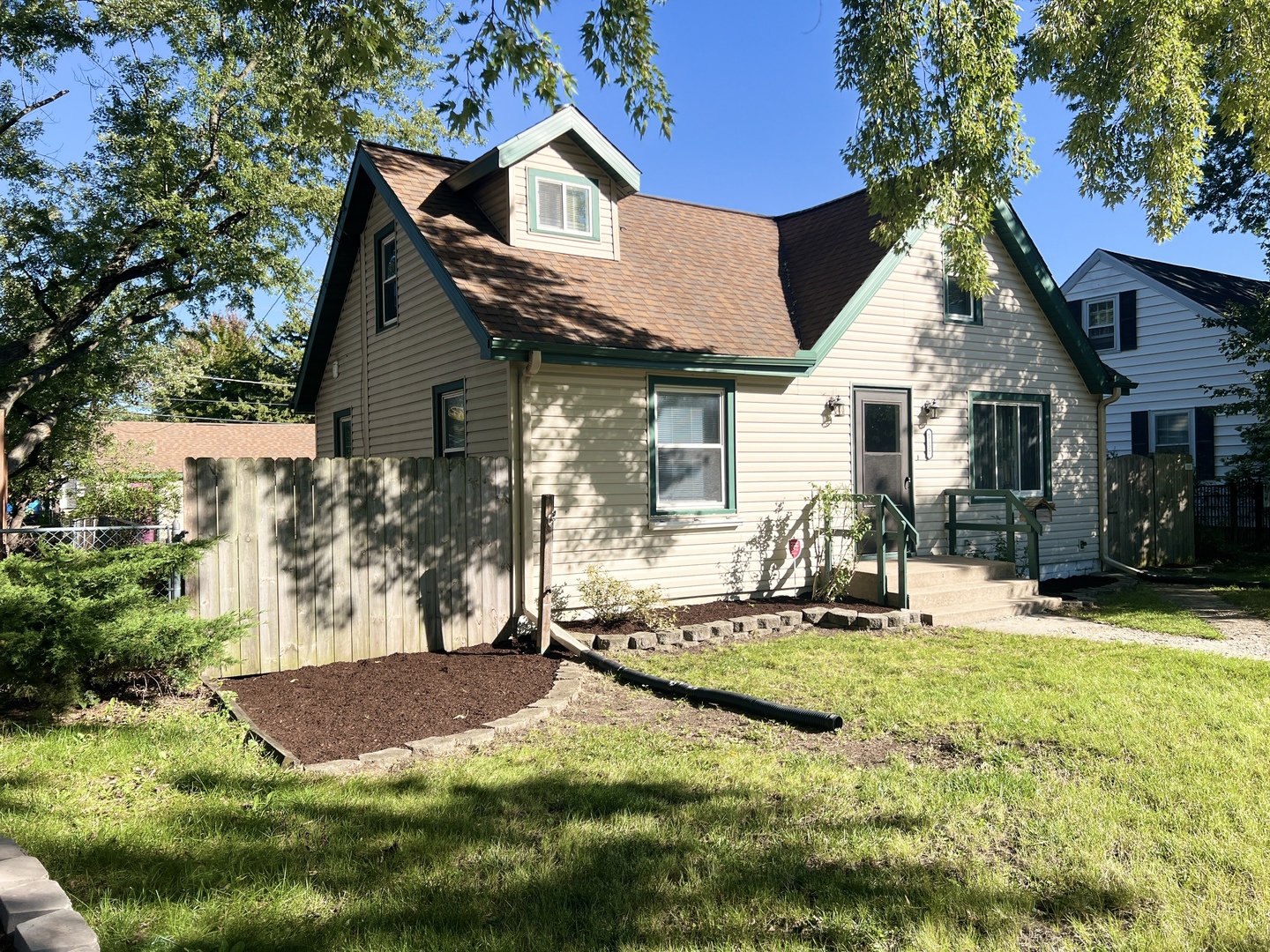 main property photo 3