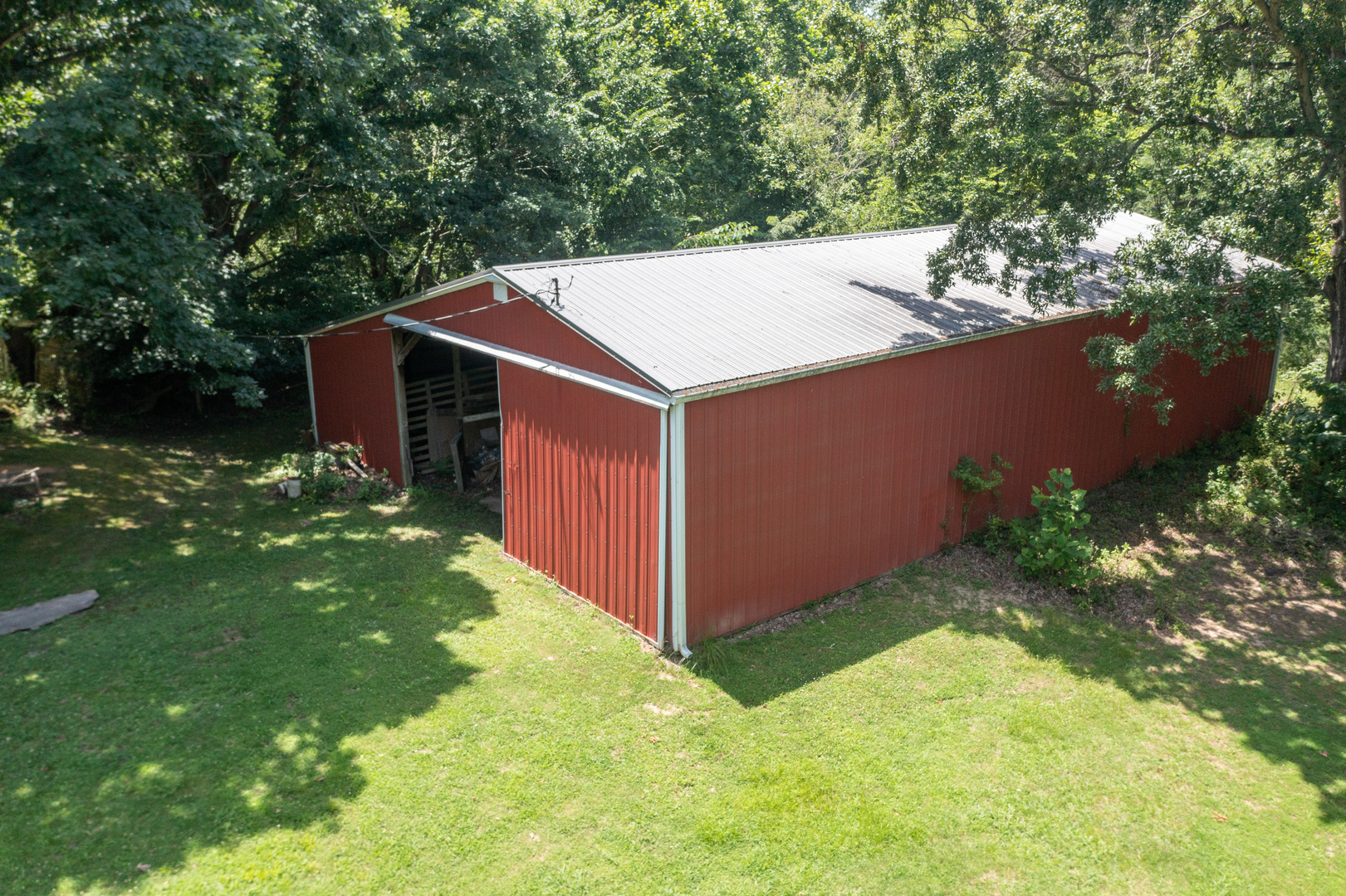 main property photo 3