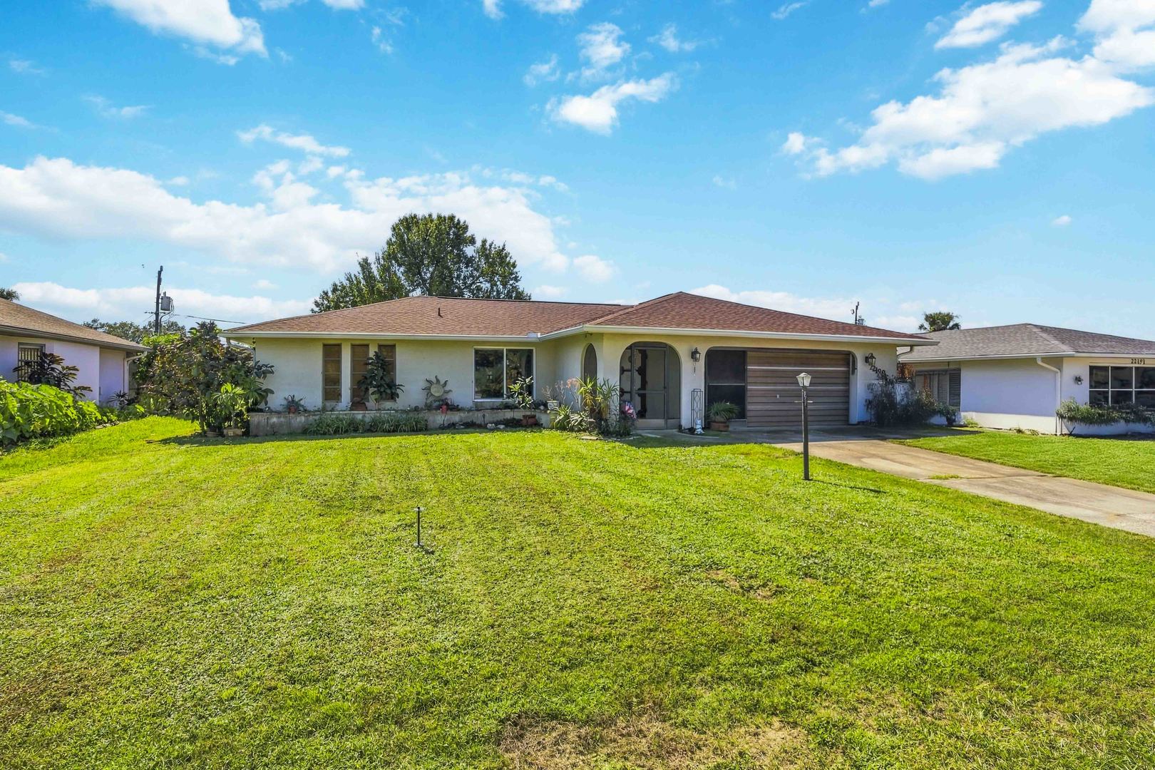 main property photo 0