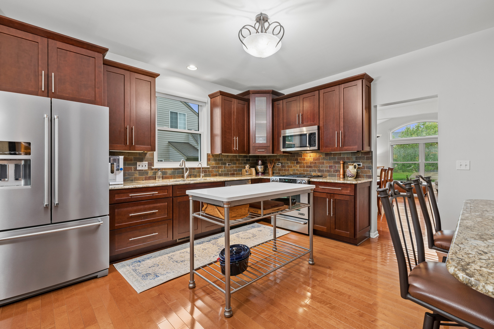main property photo 7