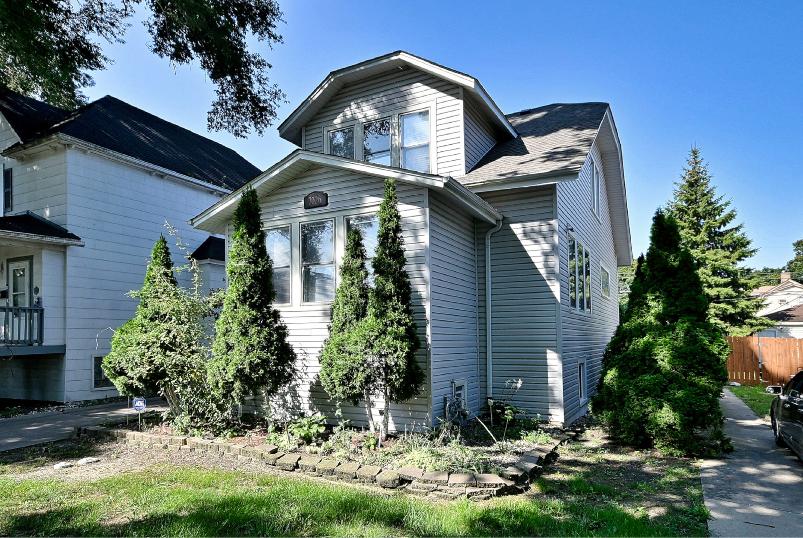 main property photo 1