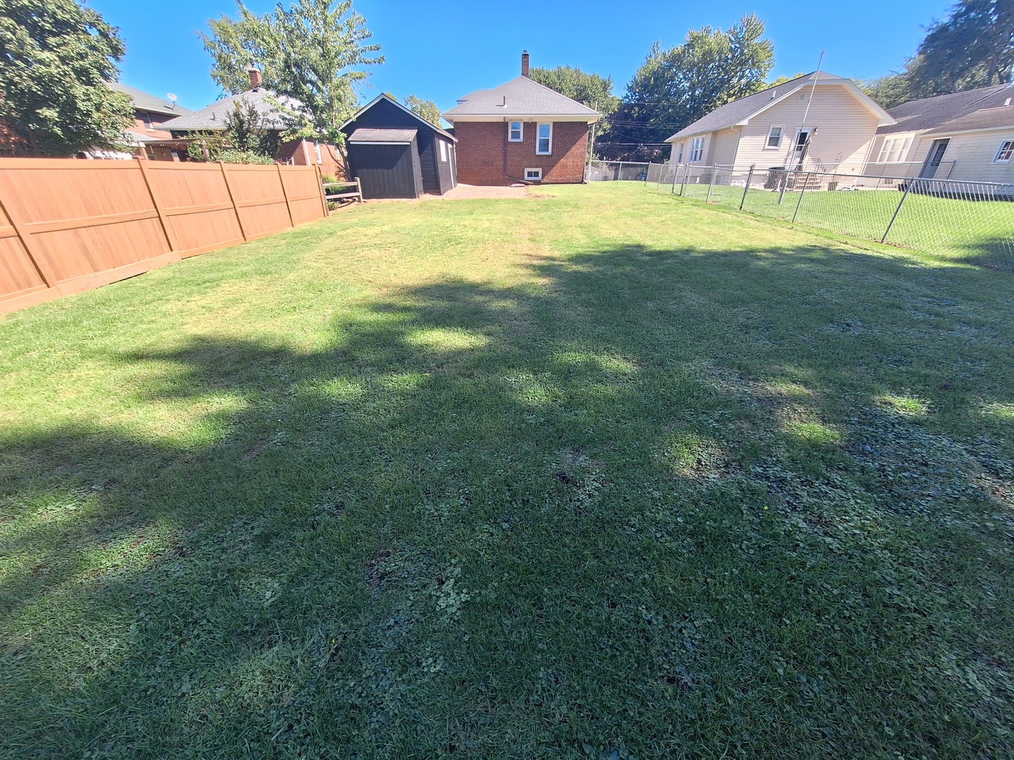 main property photo 19