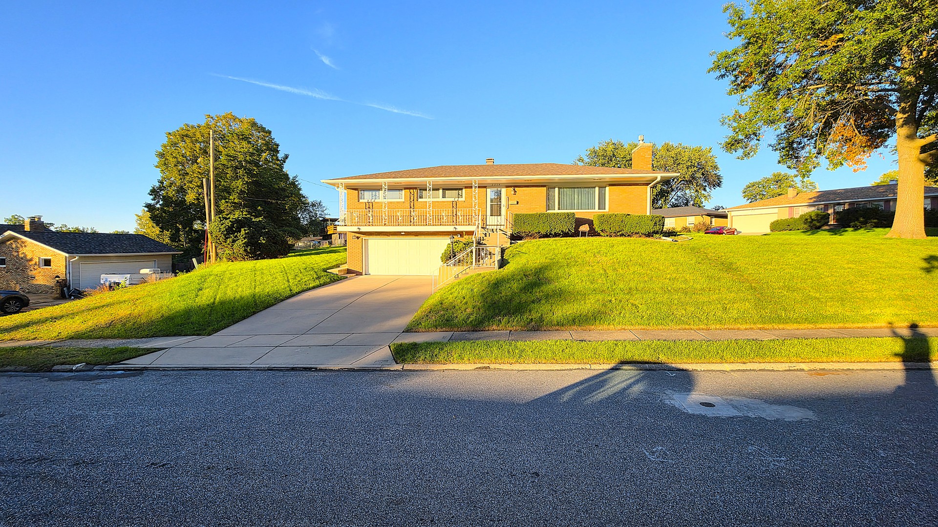 main property photo 31