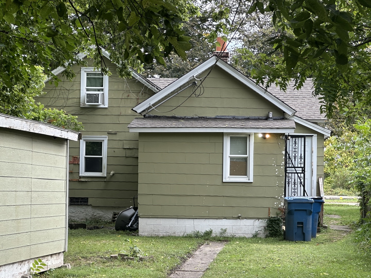 main property photo 5