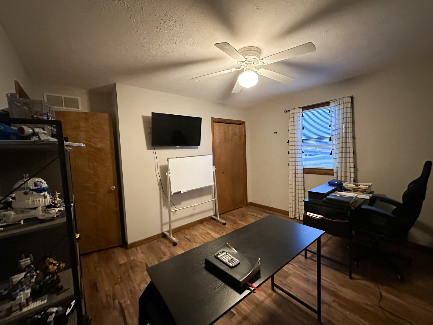 main property photo 17
