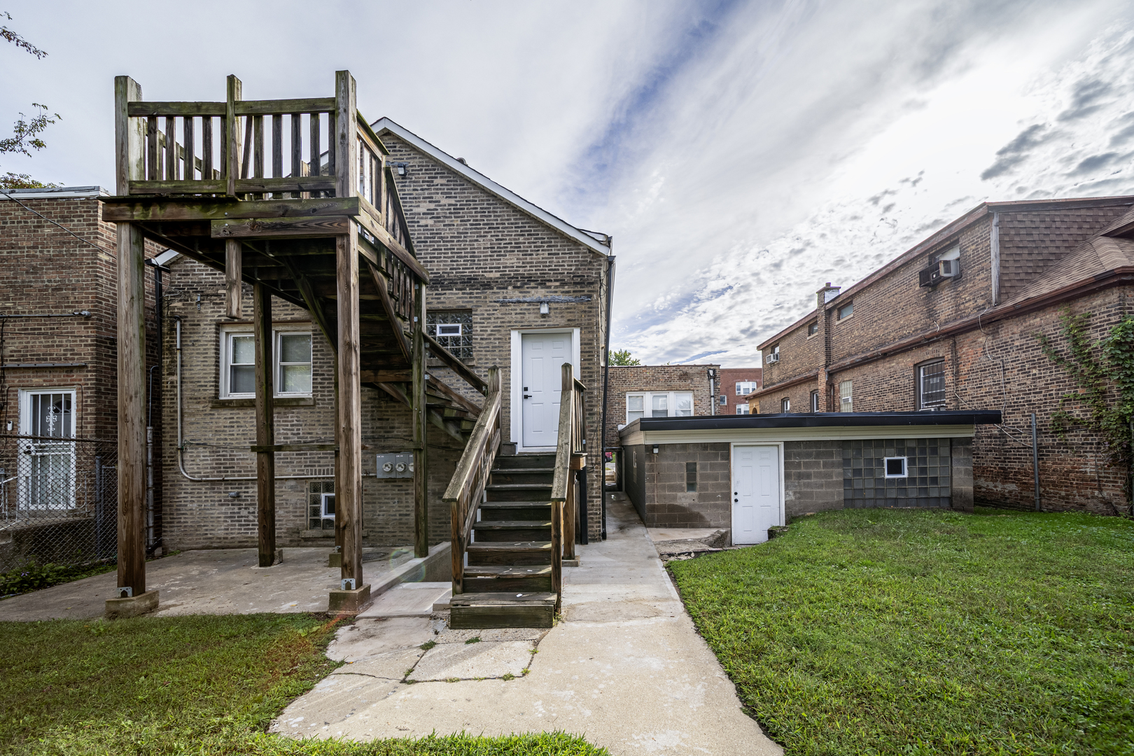 main property photo 51