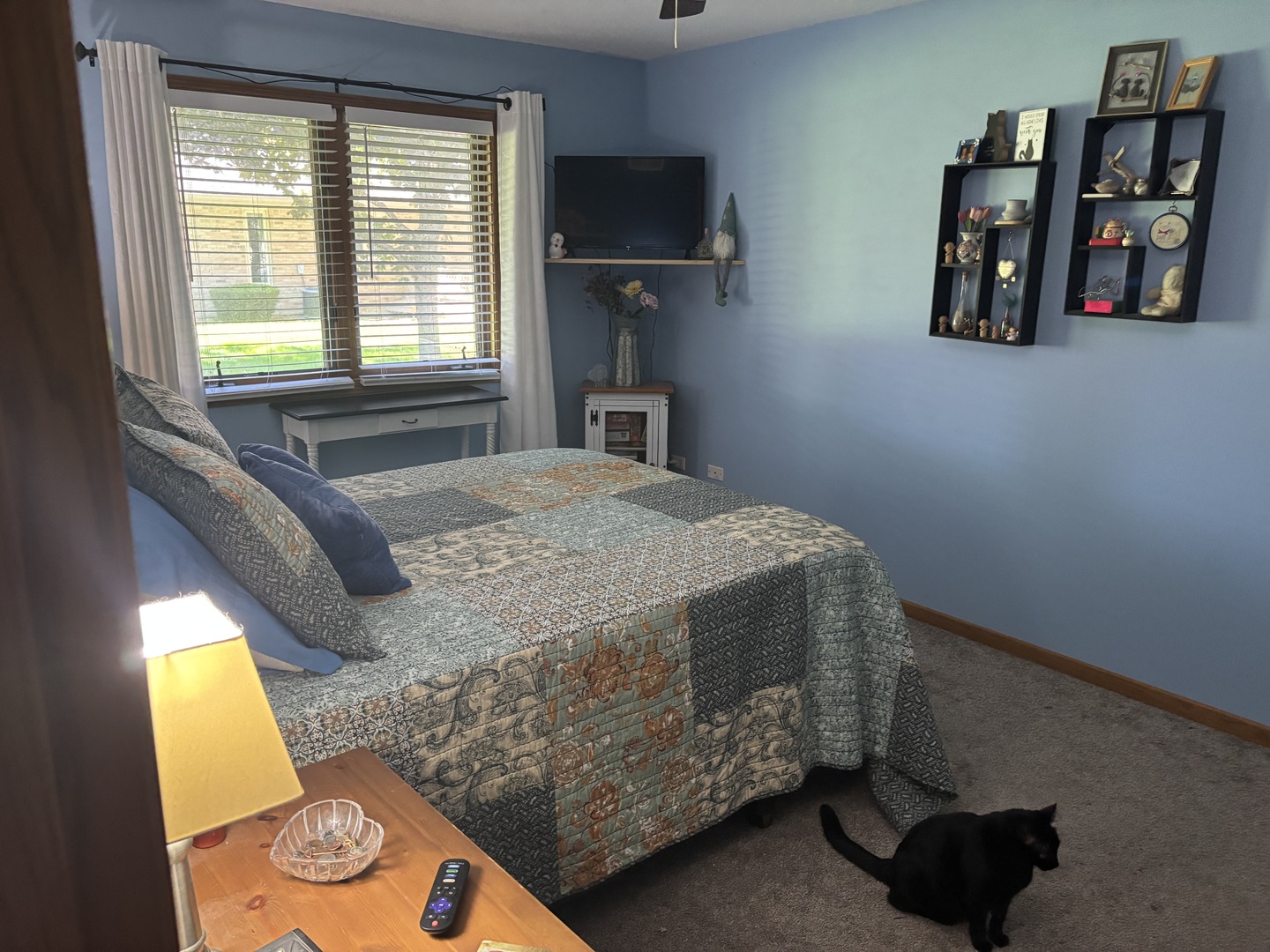main property photo 9