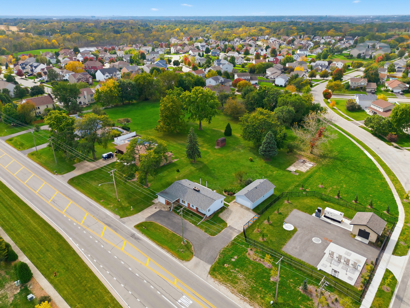 main property photo 27