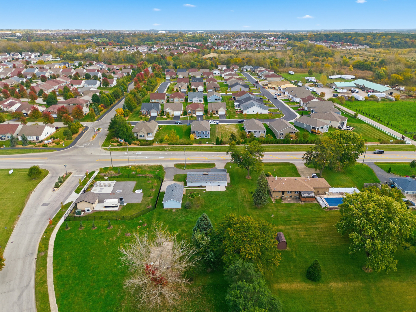 main property photo 35