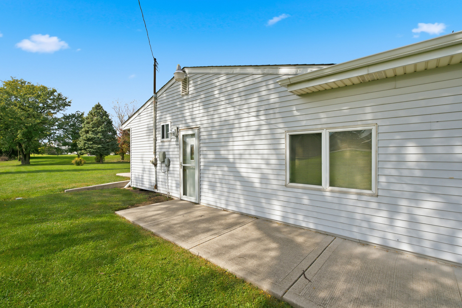main property photo 63