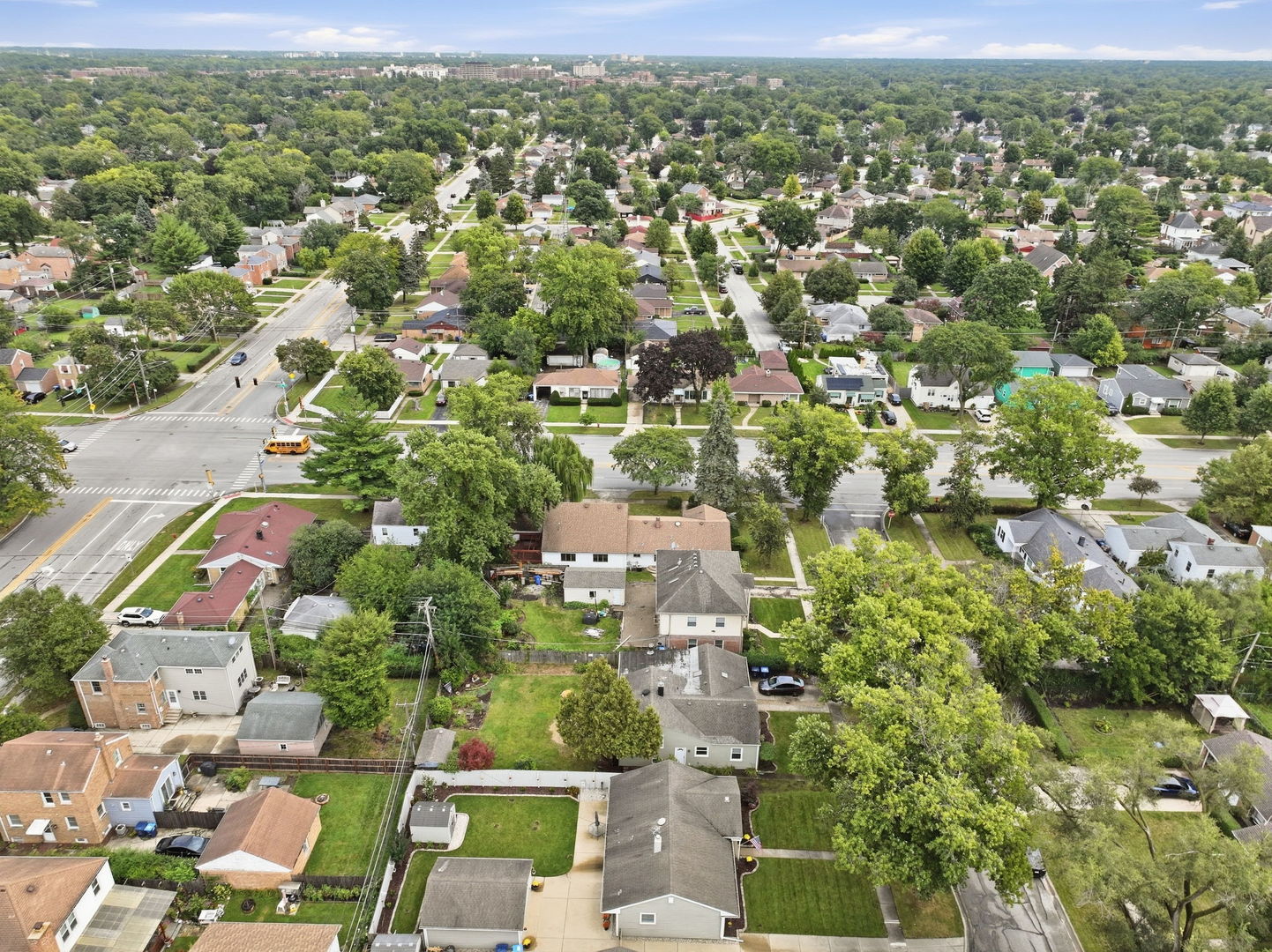 main property photo 35