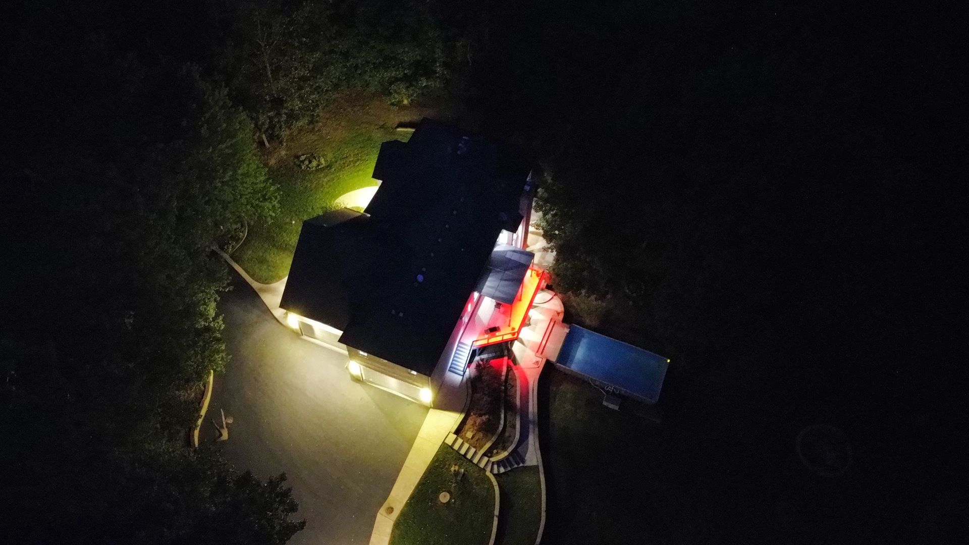main property photo 43