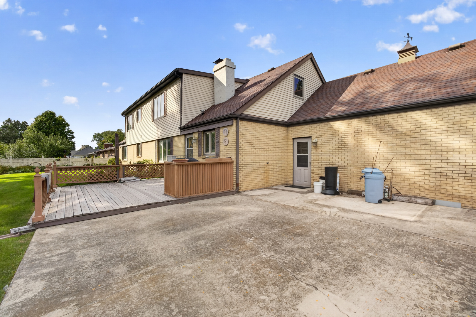 main property photo 59