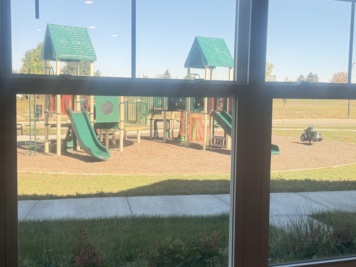 main property photo 24
