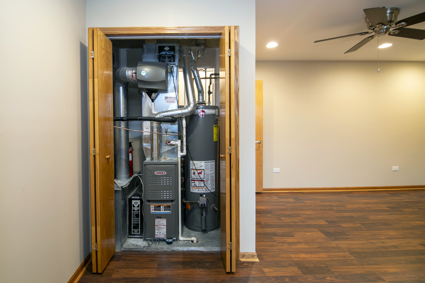 main property photo 22
