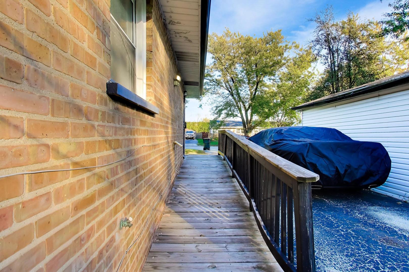 main property photo 19
