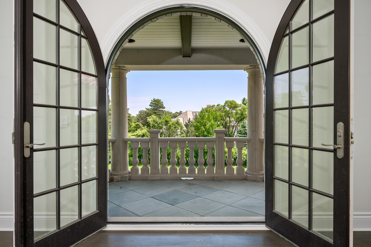 main property photo 39