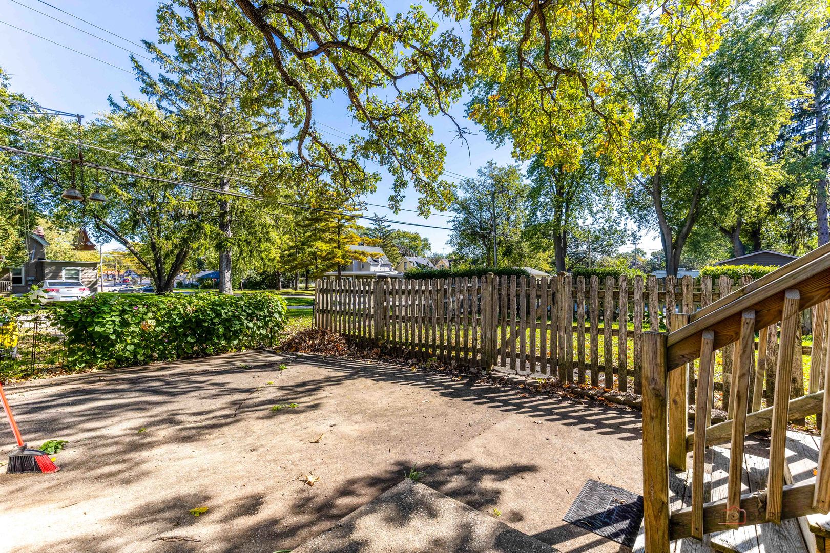 main property photo 39