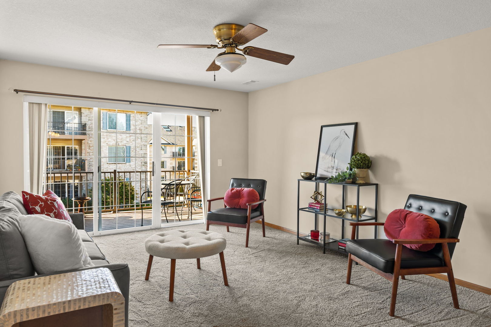 property viewer photo 1