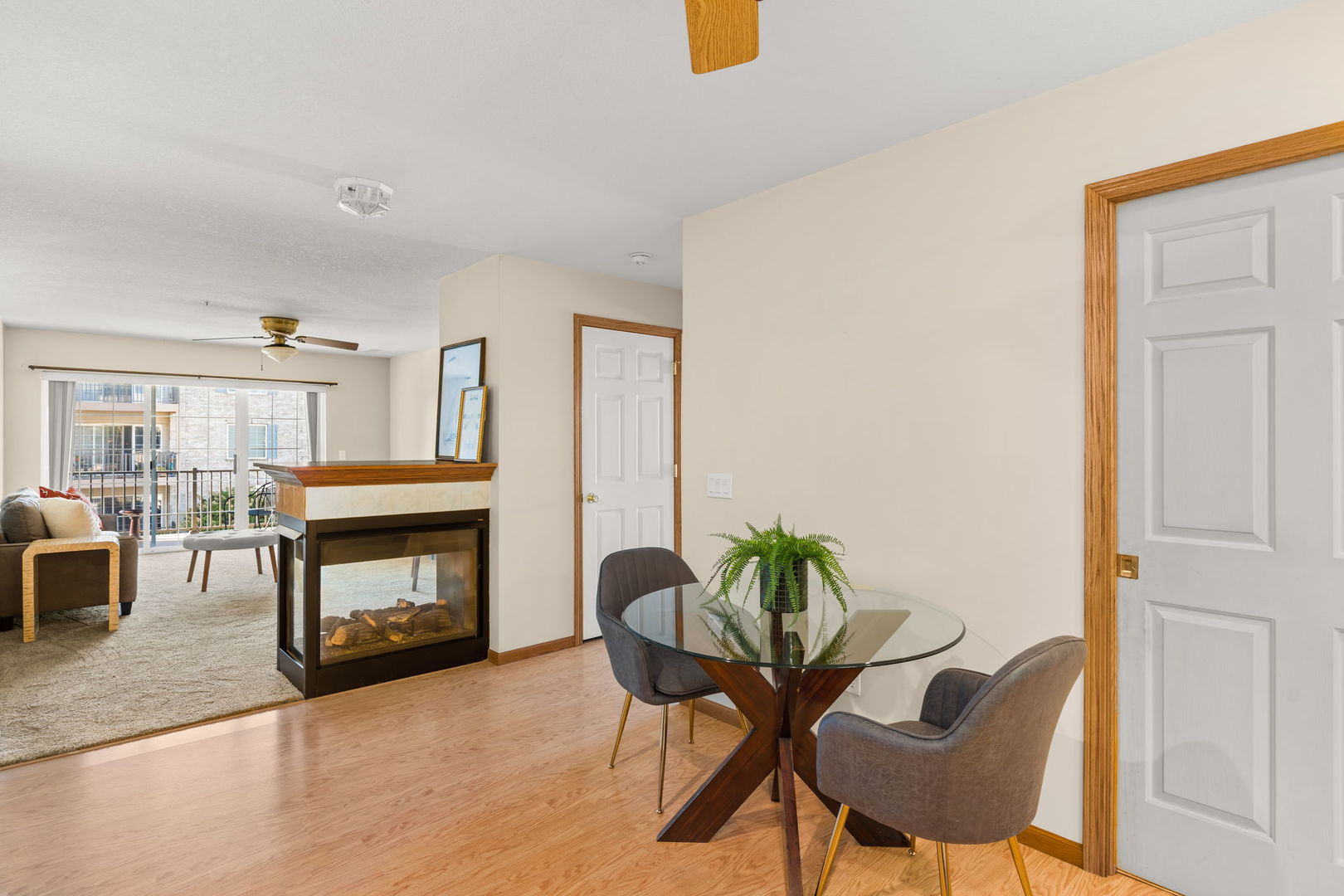 property viewer photo 6