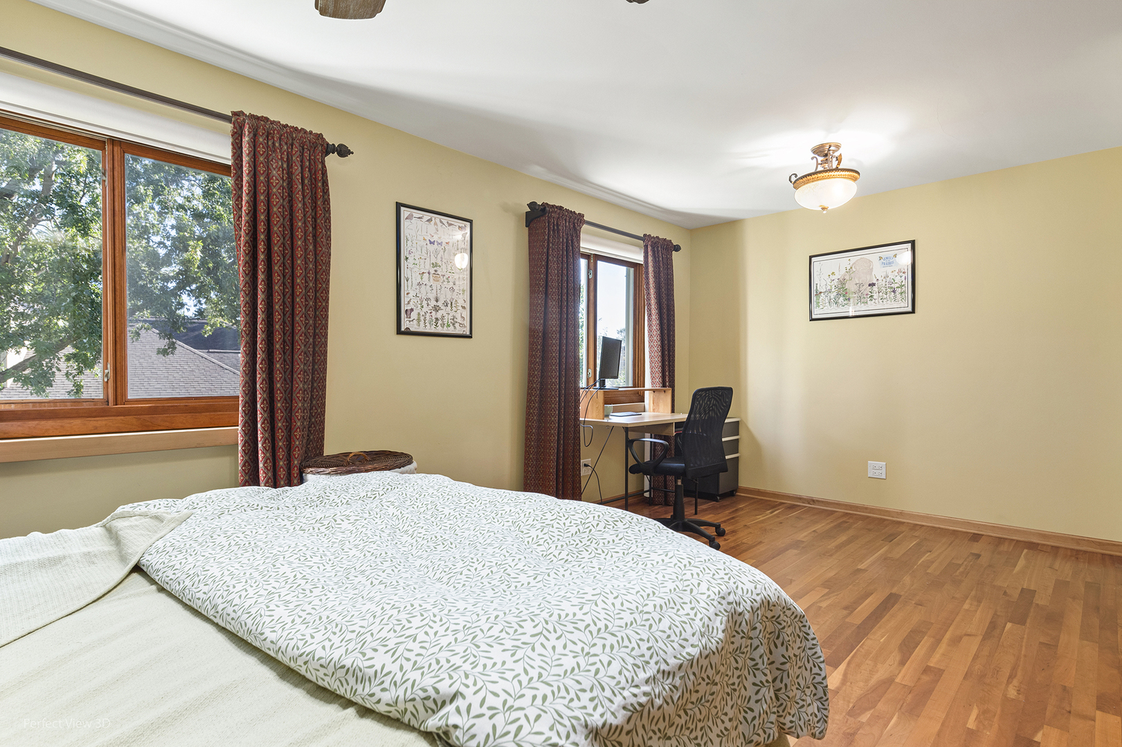 main property photo 12