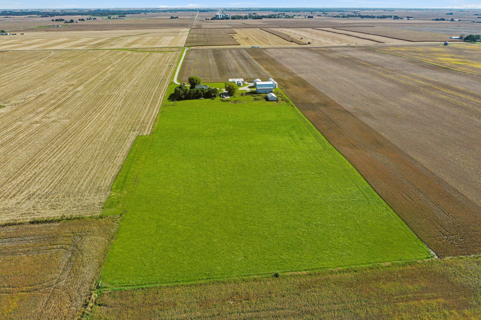 main property photo 2