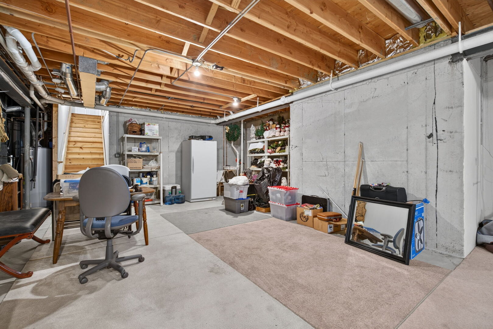 main property photo 50