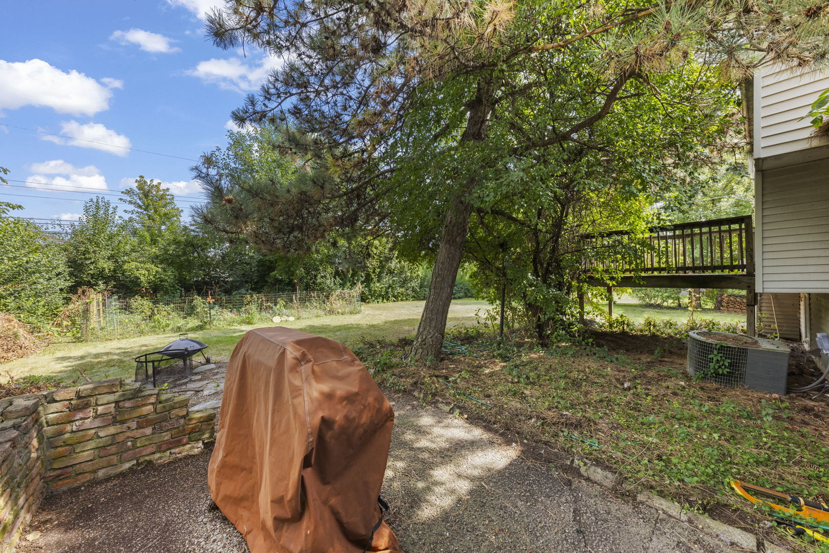 main property photo 19