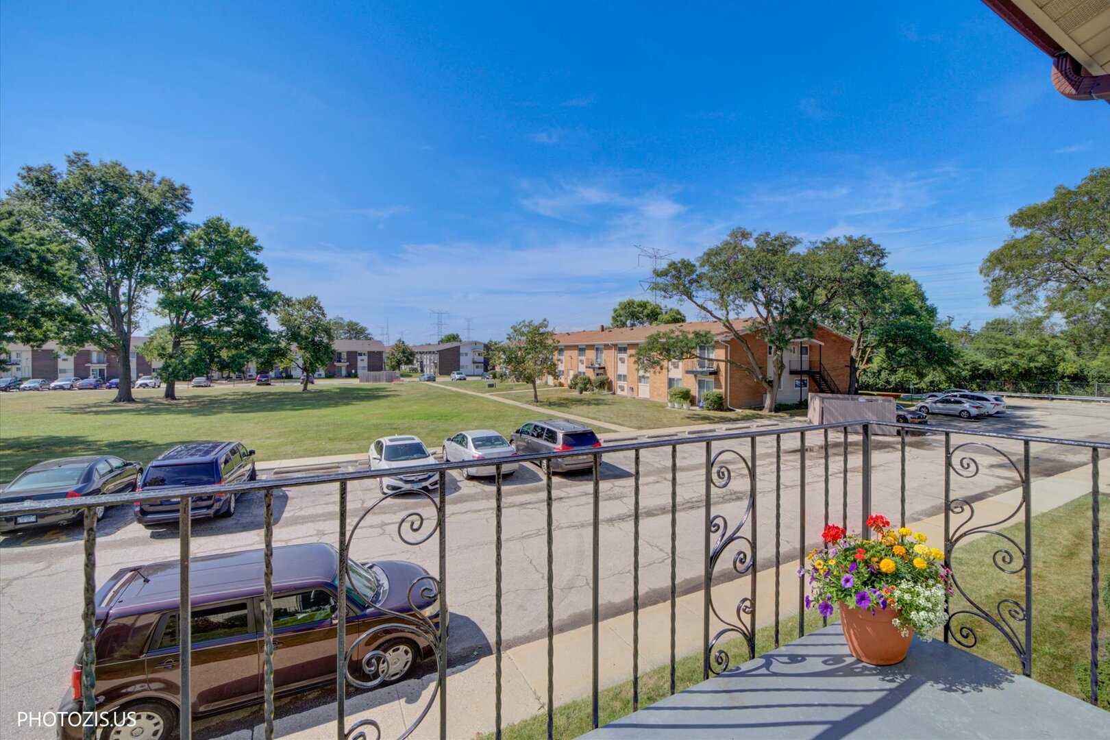 main property photo 19